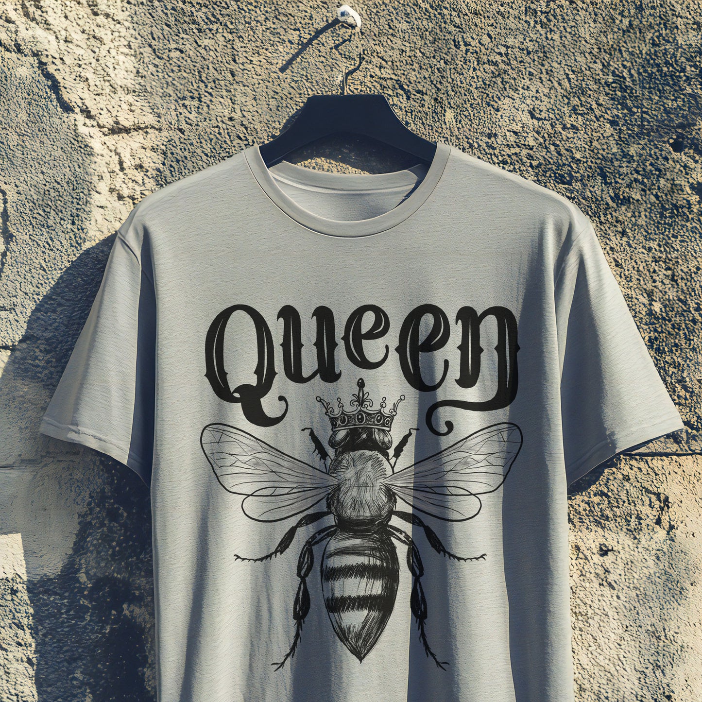 Queen bee PNG, Sublimation Designs, PNG file - 300 dpi.